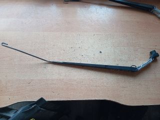 bontott MAZDA 5 Jobb első Ablaktörlő Kar