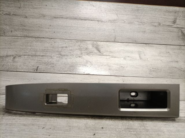 bontott MAZDA 5 Jobb első Ajtóbehúzó