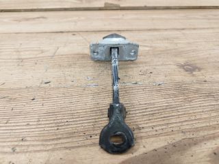 bontott MAZDA 5 Jobb első Ajtóhatároló