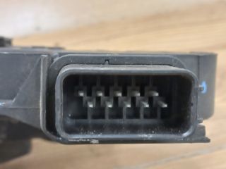 bontott MAZDA 5 Jobb első Ajtózár