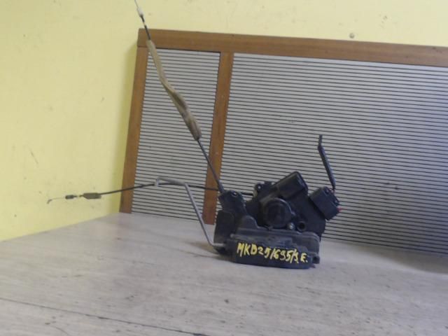 bontott MAZDA 5 Jobb első Ajtózár