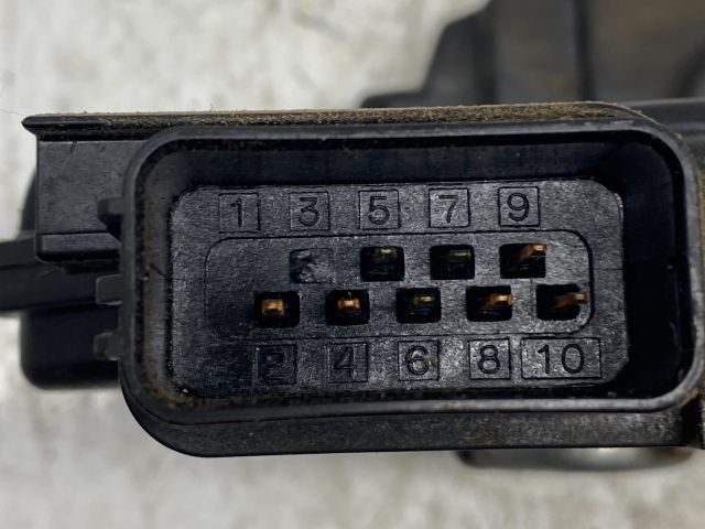 bontott MAZDA 5 Jobb első Ajtózár