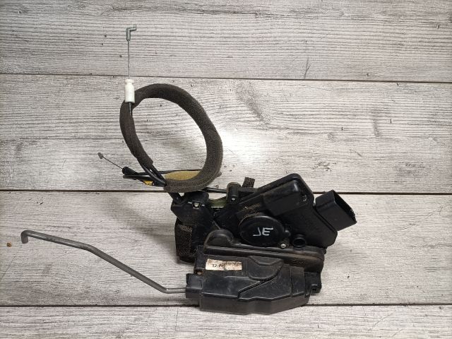 bontott MAZDA 5 Jobb első Ajtózár