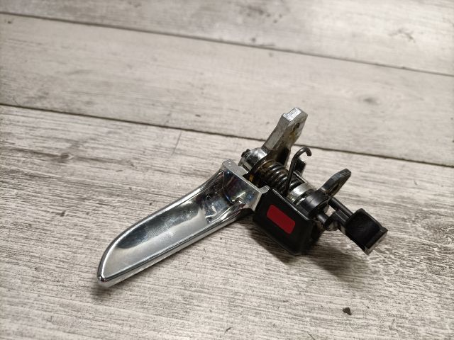 bontott MAZDA 5 Jobb első Belső Kilincs