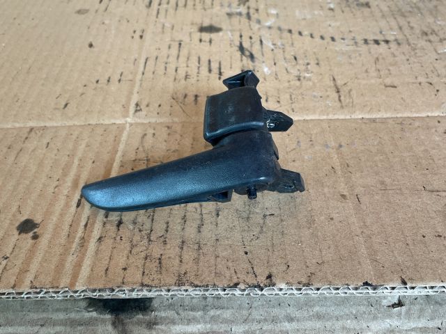 bontott MAZDA 5 Jobb első Belső Kilincs