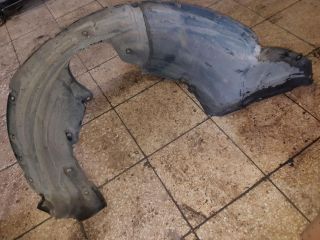 bontott MAZDA 5 Jobb első Dobbetét (Kerékjárati, Műanyag)