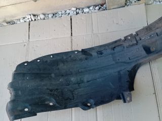 bontott MAZDA 5 Jobb első Első Dobbetét (Kerékjárati, Műanyag)