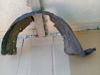 bontott MAZDA 5 Jobb első Első Dobbetét (Kerékjárati, Műanyag)