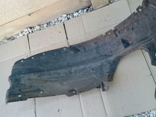 bontott MAZDA 5 Jobb első Első Dobbetét (Kerékjárati, Műanyag)