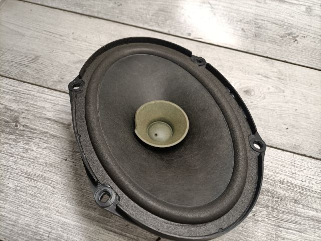 bontott MAZDA 5 Jobb első Hangszóró