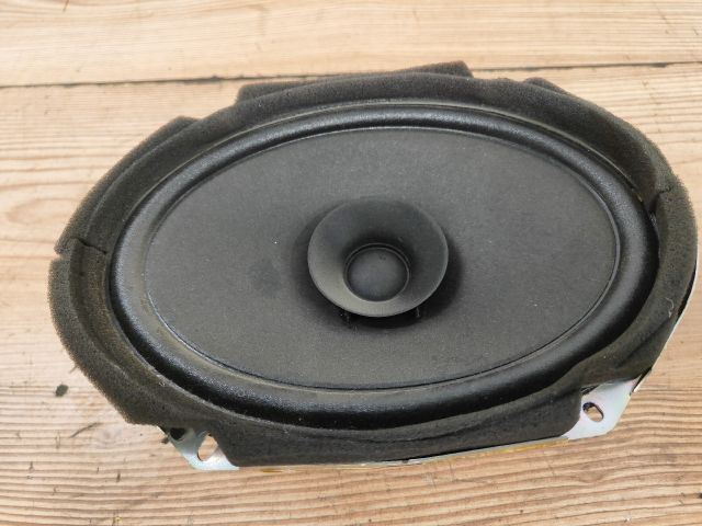 bontott MAZDA 5 Jobb első Hangszóró