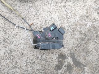 bontott MAZDA 5 Jobb első Központizár Motor