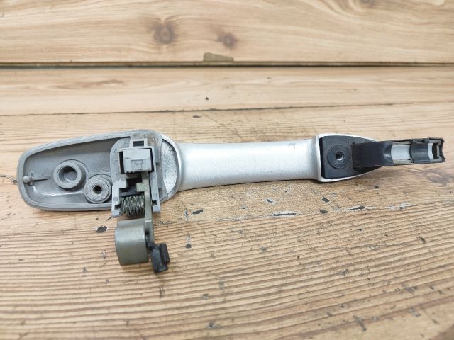 bontott MAZDA 5 Jobb első Külső Kilincs