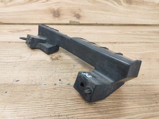 bontott MAZDA 5 Jobb első Oldal Lökhárító Tartó (Műanyag)