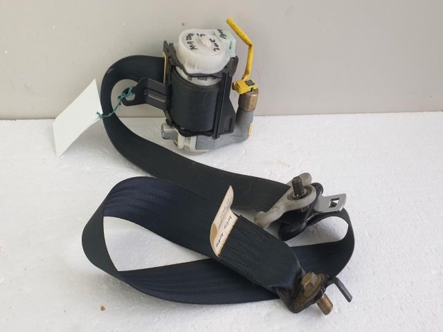 bontott MAZDA 5 Jobb első Övfeszítő