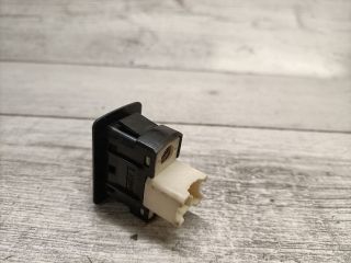 bontott MAZDA 5 Jobb első Ülésfűtés Kapcsoló