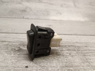 bontott MAZDA 5 Jobb első Ülésfűtés Kapcsoló