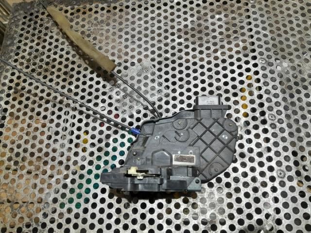 bontott MAZDA 5 Jobb első Zsanér