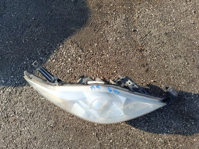 bontott MAZDA 5 Jobb Fényszóró