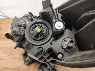 bontott MAZDA 5 Jobb Fényszóró