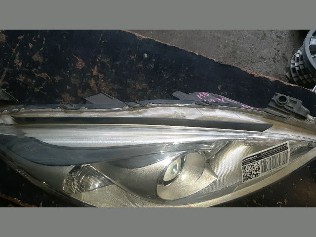 bontott MAZDA 5 Jobb Fényszóró