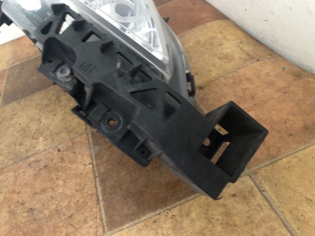 bontott MAZDA 5 Jobb Fényszóró