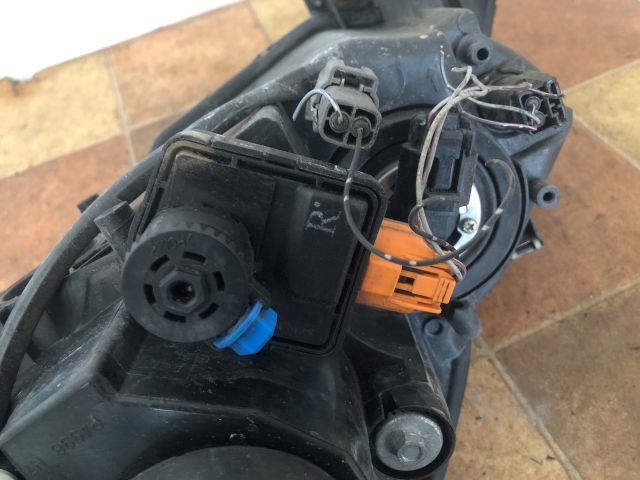 bontott MAZDA 5 Jobb Fényszóró