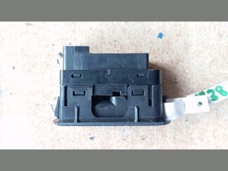 bontott MAZDA 5 Jobb hátsó Ablakemelő Kapcsoló