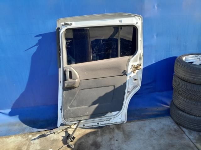 bontott MAZDA 5 Jobb hátsó Ajtó (Üres lemez)