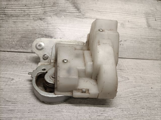 bontott MAZDA 5 Jobb hátsó Ajtózár