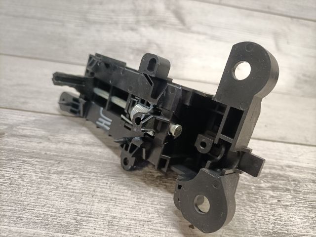 bontott MAZDA 5 Jobb hátsó Belső Kilincs