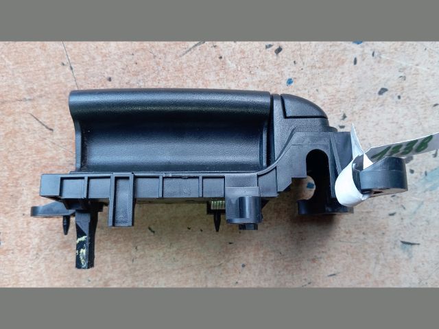 bontott MAZDA 5 Jobb hátsó Belső Kilincs