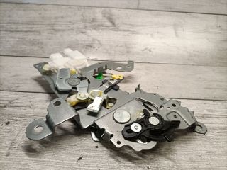 bontott MAZDA 5 Jobb hátsó Központizár Motor