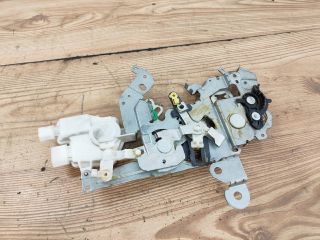 bontott MAZDA 5 Jobb hátsó Központizár Motor