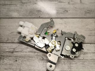 bontott MAZDA 5 Jobb hátsó Központizár Motor