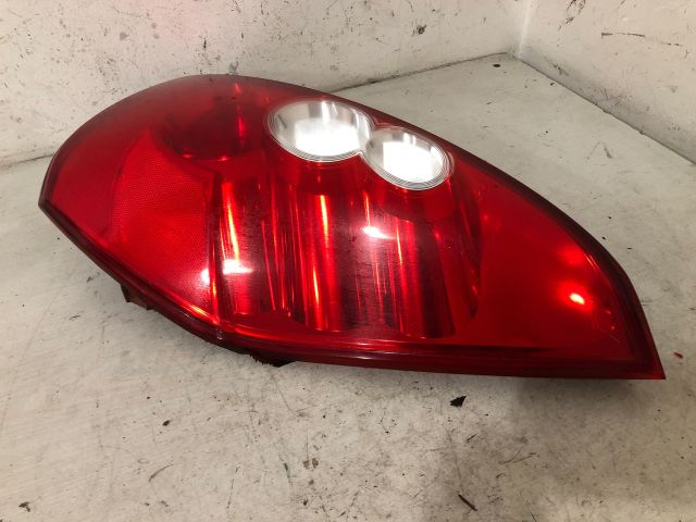bontott MAZDA 5 Jobb Hátsó Lámpa