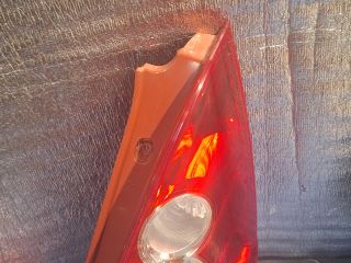 bontott MAZDA 5 Jobb Hátsó Lámpa