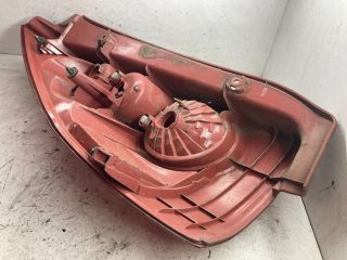 bontott MAZDA 5 Jobb Hátsó Lámpa