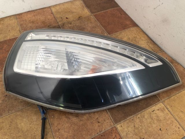 bontott MAZDA 5 Jobb Hátsó Lámpa