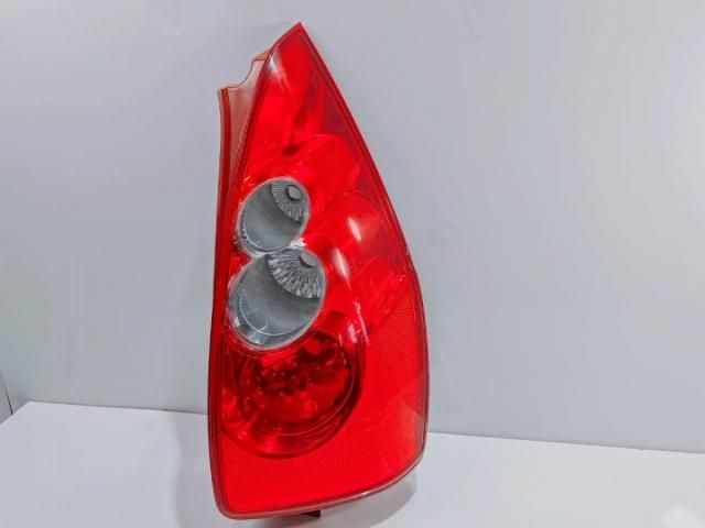 bontott MAZDA 5 Jobb Hátsó Lámpa