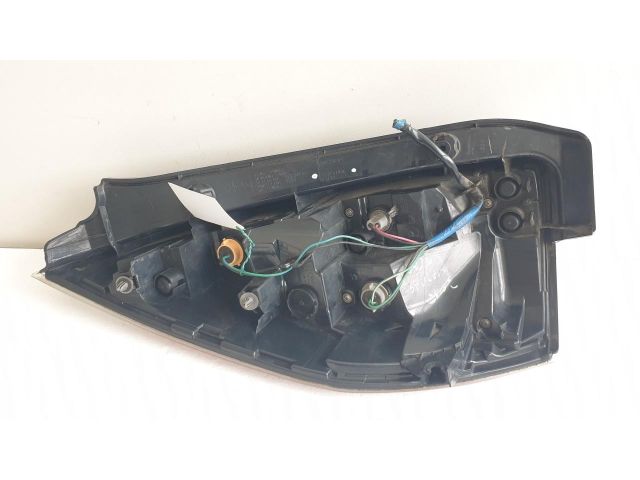 bontott MAZDA 5 Jobb Hátsó Lámpa