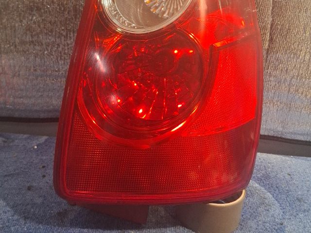 bontott MAZDA 5 Jobb Hátsó Lámpa
