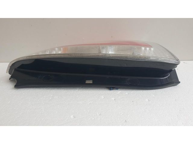 bontott MAZDA 5 Jobb Hátsó Lámpa