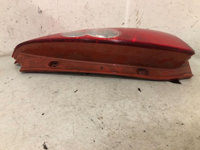 bontott MAZDA 5 Jobb Hátsó Lámpa
