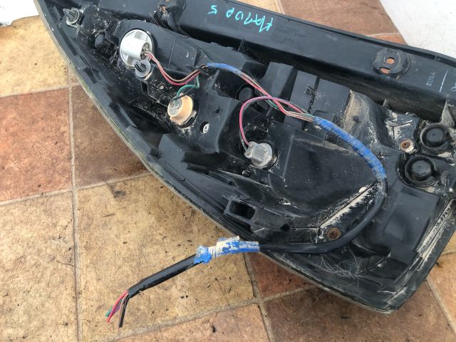 bontott MAZDA 5 Jobb Hátsó Lámpa