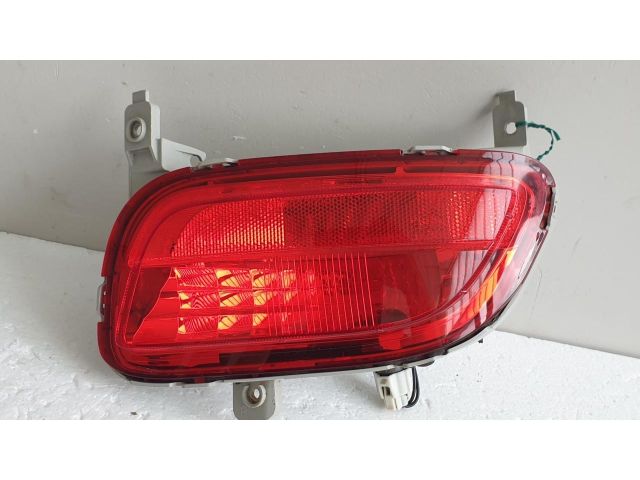 bontott MAZDA 5 Jobb Ködfényszóró