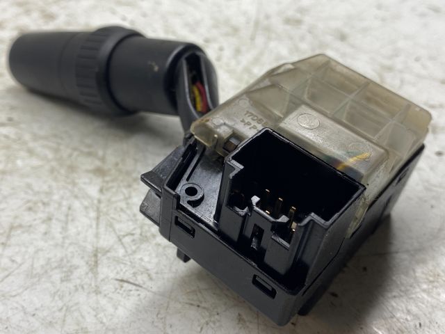 bontott MAZDA 5 Jobb Kormánykapcsoló Ablaktörlő