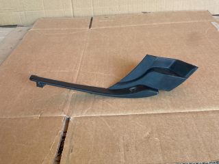 bontott MAZDA 5 Jobb Szélvédő Alatti Vízelvezető Műanyag