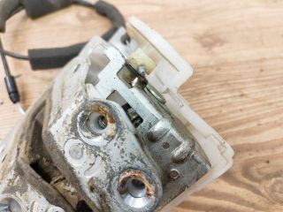 bontott MAZDA 5 Jobb Tolóajtó Zárszerkezet