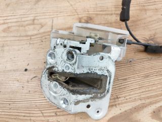 bontott MAZDA 5 Jobb Tolóajtó Zárszerkezet